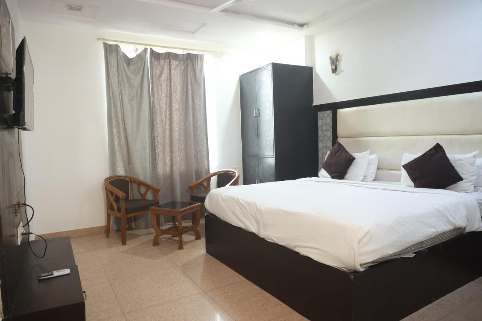 Hotel Grand Father Агра Экстерьер фото